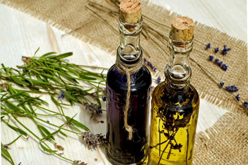 Aceite para masajes de lavanda: guía antiestrés