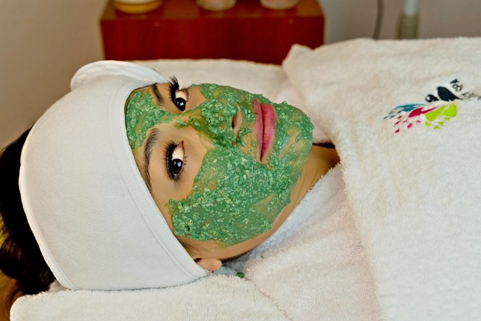 Skin Facial Cleansing Treatment
